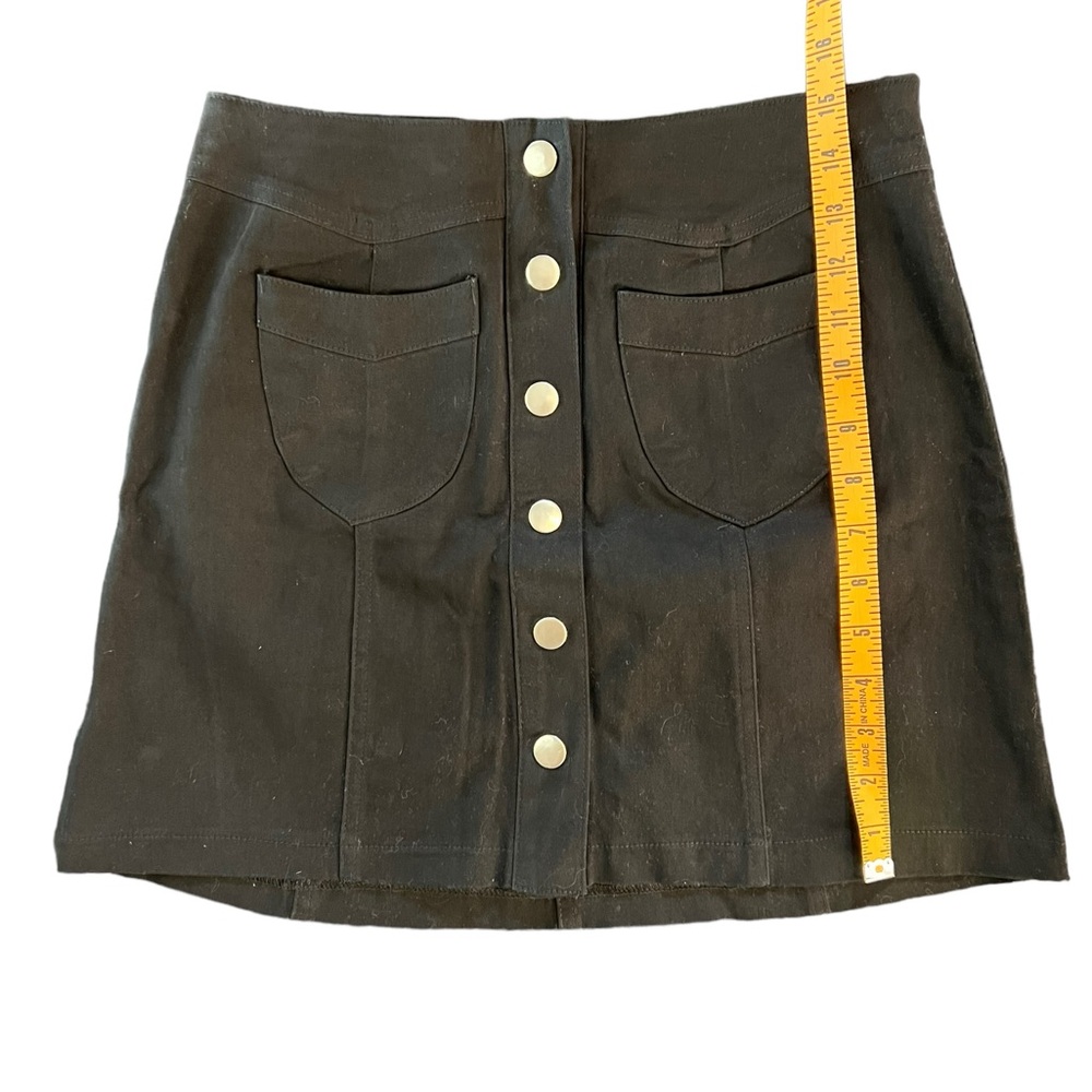 Charlotte Russe Black Mini Skirt with Front Buttons - Picture 3 of 5